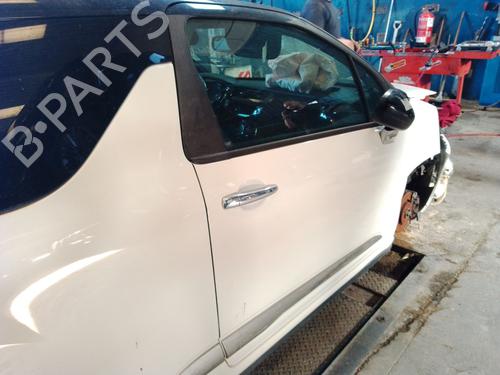 Used Right front door Right front door 38381007 38381007