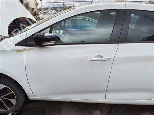left-front-door-renault-zoe-bfm_-2012-38385752 main image