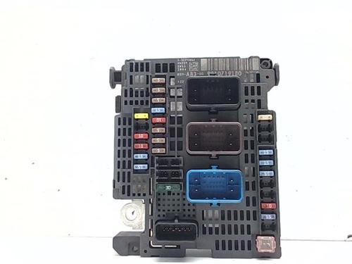 Used Fuse box Fuse box 39141287 39141287