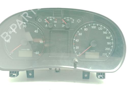 Kombinert Instrument Kombinert Instrument VW POLO IV (9N_, 9A_) 1.9 TDI (101 hp) 39695424 39695424
