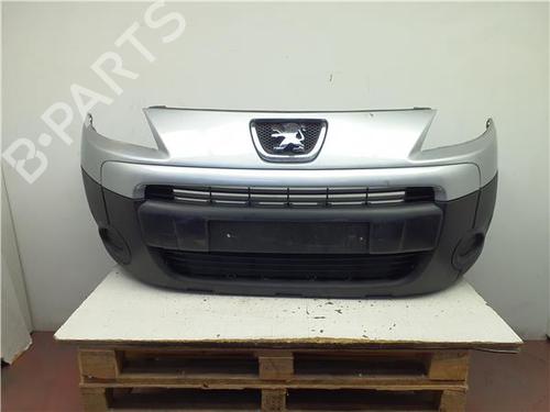 Used Front bumper Front bumper 38398899 38398899