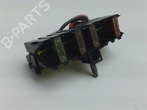 Used Fuse box Fuse box 38372403 38372403
