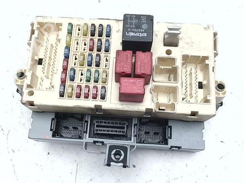 Used Fuse box Fuse box 38403359 38403359