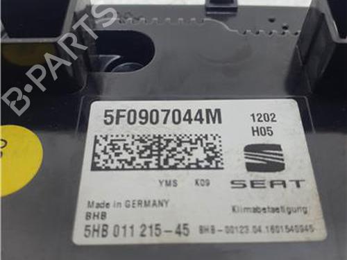 Climate control SEAT LEON ST (5F8) 1.6 TDI | BP38365473I5 - Image 2