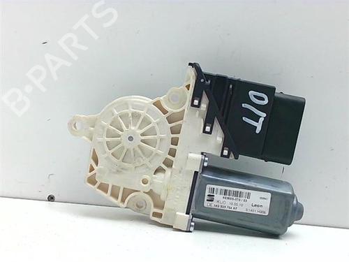 right-rear-window-motor-seat-leon-1p1-2005-2006-2007-2008-2009-2010-2011-2012-2013-38382819 main image