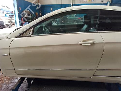 Used Left front door Left front door 38386158 38386158