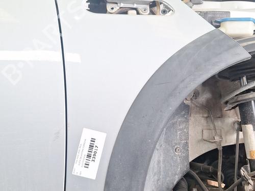 Used Right front fenders Right front fenders 38597380 38597380