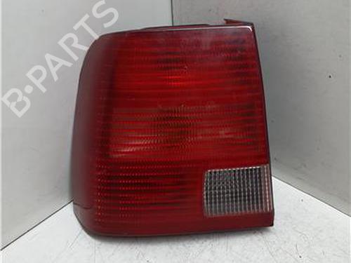 left-taillight-vw-passat-b5-3b2-1996-1997-1998-1999-2000-2001-38370530 main image