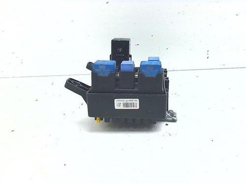Used Fuse box Fuse box 38398048 38398048