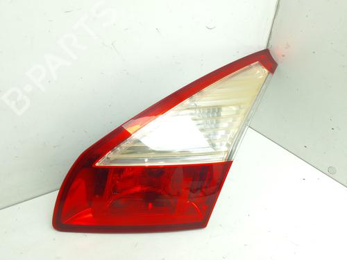 right-tailgate-light-renault-megane-iii-hatchback-bz01_-b3_-2008-40265642 main image