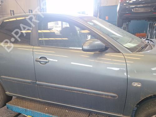 Used Right front door Right front door 38487137 38487137