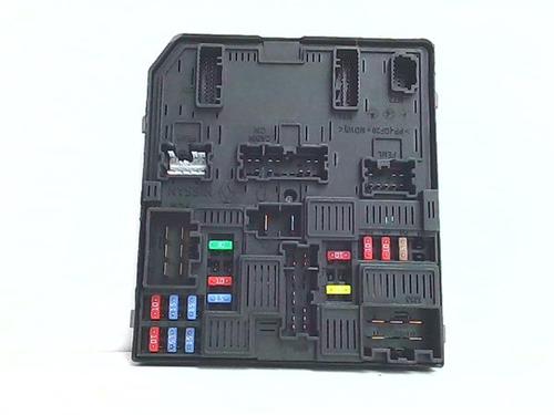 Used Fuse box Fuse box 38391296 38391296