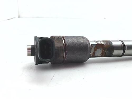 Injector KIA CARENS IV 1.7 CRDi | BP38384591M100 - Image 4