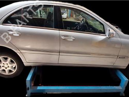 right-front-fenders-mercedes-benz-c-class-w203-2000-2001-2002-2003-2004-2005-2006-2007-38388604 main image