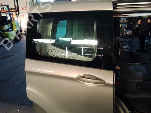 right-slide-door-ford-tourneo-courier-b460-mpv-2014-38775027 main image