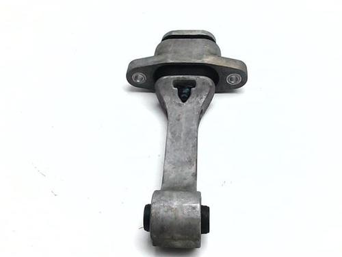 Engine mount KIA SPORTAGE III (SL) 1.7 CRDi | BP38377435M89 - Image 2