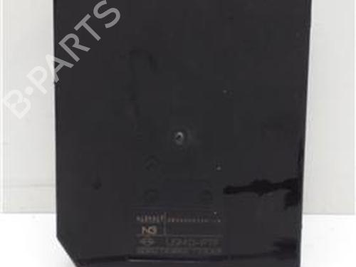fuse-box-renault-laguna-ii-bg01_-2001-2002-2003-2004-2005-2006-2007-38357422 main image