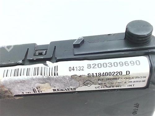 Electronic module RENAULT MEGANE II Saloon (LM0/1_) 1.5 dCi (LM0F, LM0T, LM2B) | BP38354239M83 - Image 3