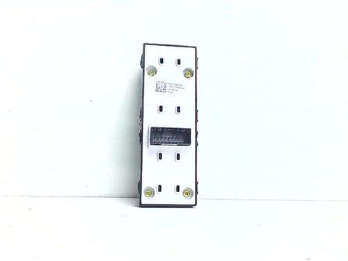 Left front window switch HYUNDAI i30 (PDE, PD, PDEN) 1.0 T-GDI | BP38393515I27 - Image 2