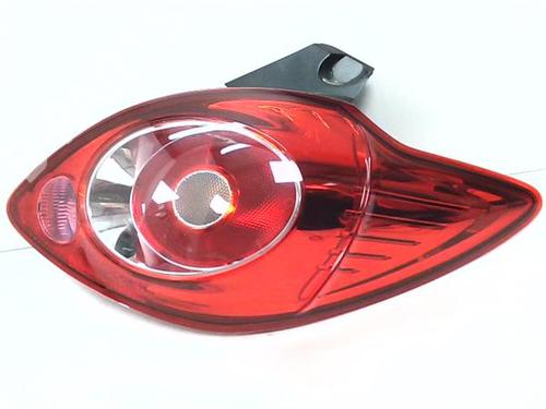 Used Right taillight Right taillight 38381040 38381040
