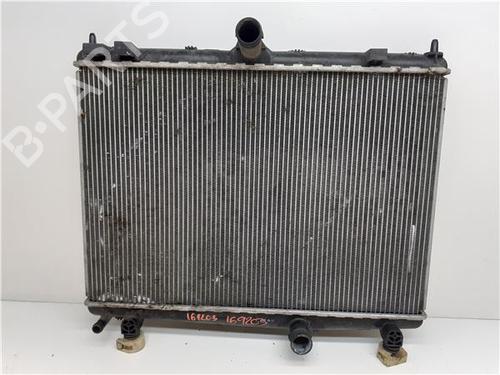 Used Water radiator Water radiator 38362932 38362932