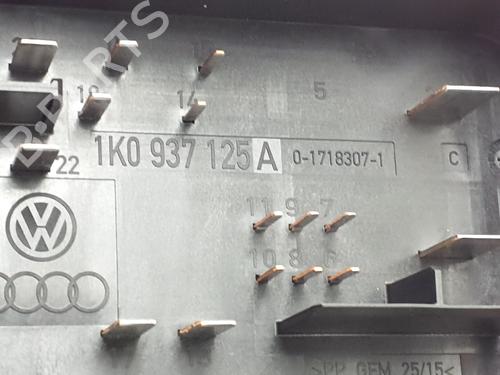 Fuse box VW GOLF V (1K1) 1.9 TDI | BP40079989E1 - Image 4