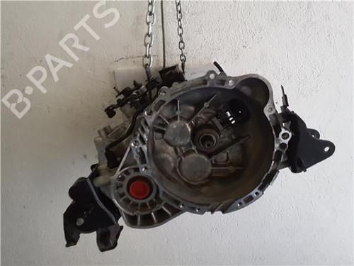 gearbox-kia-ceed-sportswagon-cd-2018-38391278 main image