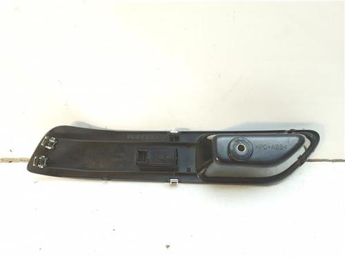 Right front window switch IVECO DAILY VI Van 35S18, 35C18, 40C18, 50C18, 60C18, 65C18, 70C18 | BP40085774I26 - Image 2