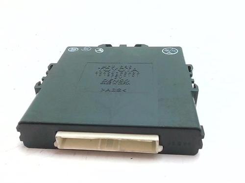 electronic-module-lexus-is-ii-_e2_-2005-2006-2007-2008-2009-2010-2011-2012-2013-38352562 main image