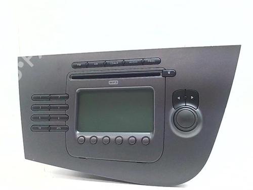 radio-seat-leon-1p1-2005-2006-2007-2008-2009-2010-2011-2012-2013-38382618 main image