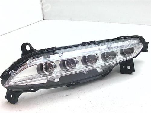 Used Left daytime light Left daytime light 38380997 38380997