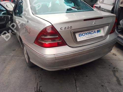 left-taillight-mercedes-benz-c-class-w203-2000-2001-2002-2003-2004-2005-2006-2007-39652356 main image