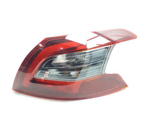 Used Right taillight Right taillight PEUGEOT 308 II (LB_, LP_, LW_, LH_, L3_) 1.5 BlueHDi 130 (131 hp) 39808360 39808360