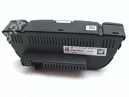 climate-control-opel-astra-j-saloon-2012-38399235 main image
