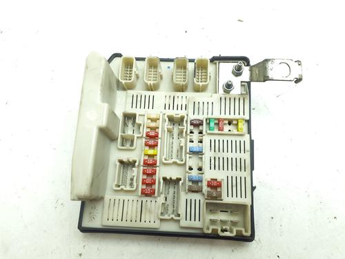 Used Fuse box Fuse box 38404778 38404778