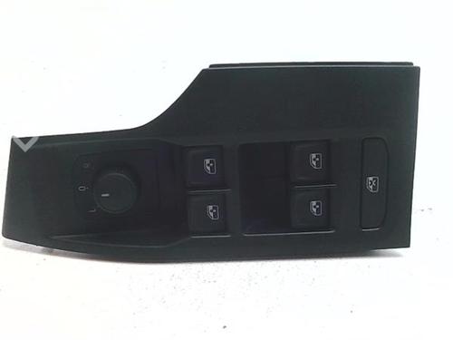 left-front-window-switch-seat-arona-kj7-kjp-2017-38380656 main image