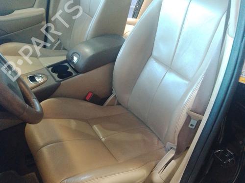 Used Left front seat Left front seat 38400089 38400089