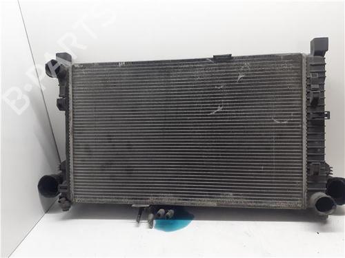 water-radiator-mercedes-benz-c-class-w203-2000-2001-2002-2003-2004-2005-2006-2007-38363643 main image