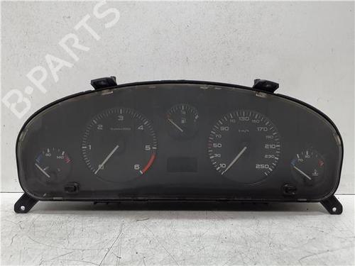 Used Instrument cluster Instrument cluster 38365991 38365991