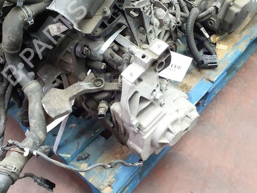 Gearbox VW TOURAN (1T3) 1.6 TDI | BP38334097M3 - Image 4