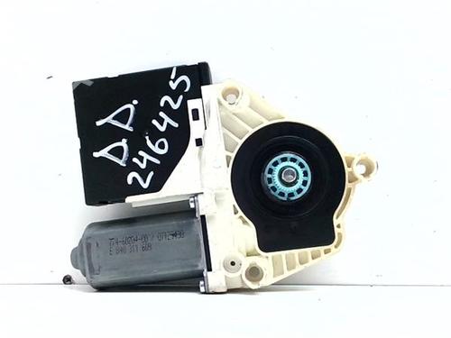 Moteur de lève-vitre avant droit Moteur de lève-vitre avant droit 38384749 38384749
