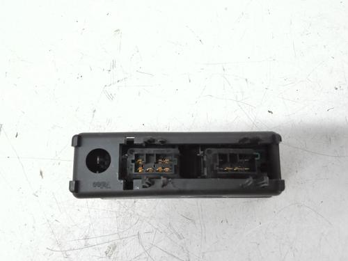 Switch PEUGEOT 307 CC (3B) 1.6 16V | BP38335173I30 - Image 3