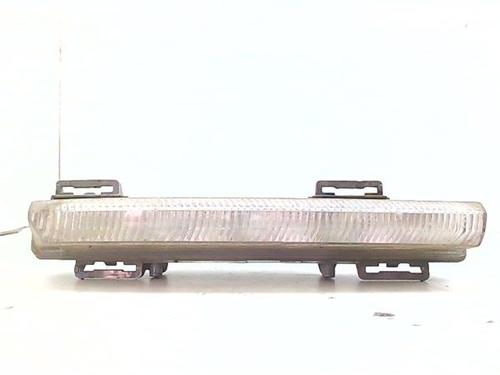 Used Left daytime light Left daytime light 38391864 38391864