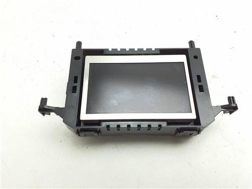 display-monitor-ford-focus-iii-saloon-2010-2011-2012-2013-2014-2015-2016-2017-2018-2019-2020-38372652 main image