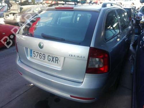 Headlight switch SKODA OCTAVIA II Combi (1Z5) 1.6 TDI 4x4 | BP38369232I24 - Image 5