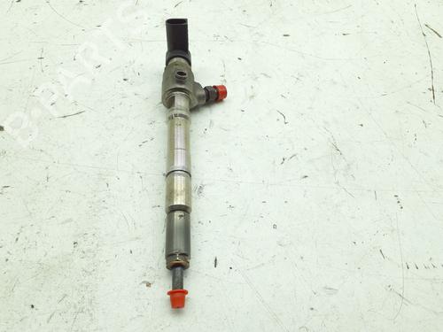 injector-vw-passat-b6-3c2-2005-2006-2007-2008-2009-2010-2011-38402770 main image