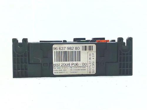 Used Fuse box Fuse box 38393848 38393848
