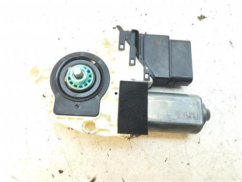 right-rear-window-motor-seat-altea-xl-5p5-5p8-2006-2007-2008-2009-2010-2011-2012-2013-2014-2015-38370010 main image
