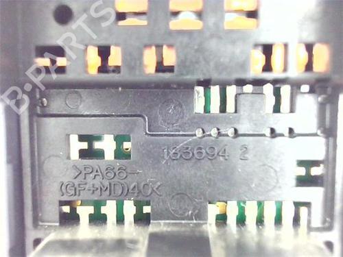 Mirror switch TOYOTA AURIS (_E18_) 1.3 Dual-VVTi (NRE180_, NRE180R) | BP38376156I25 - Image 3
