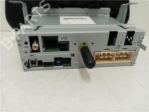 radio-hyundai-santa-fe-iv-tm-tma-2018-38362772 main image